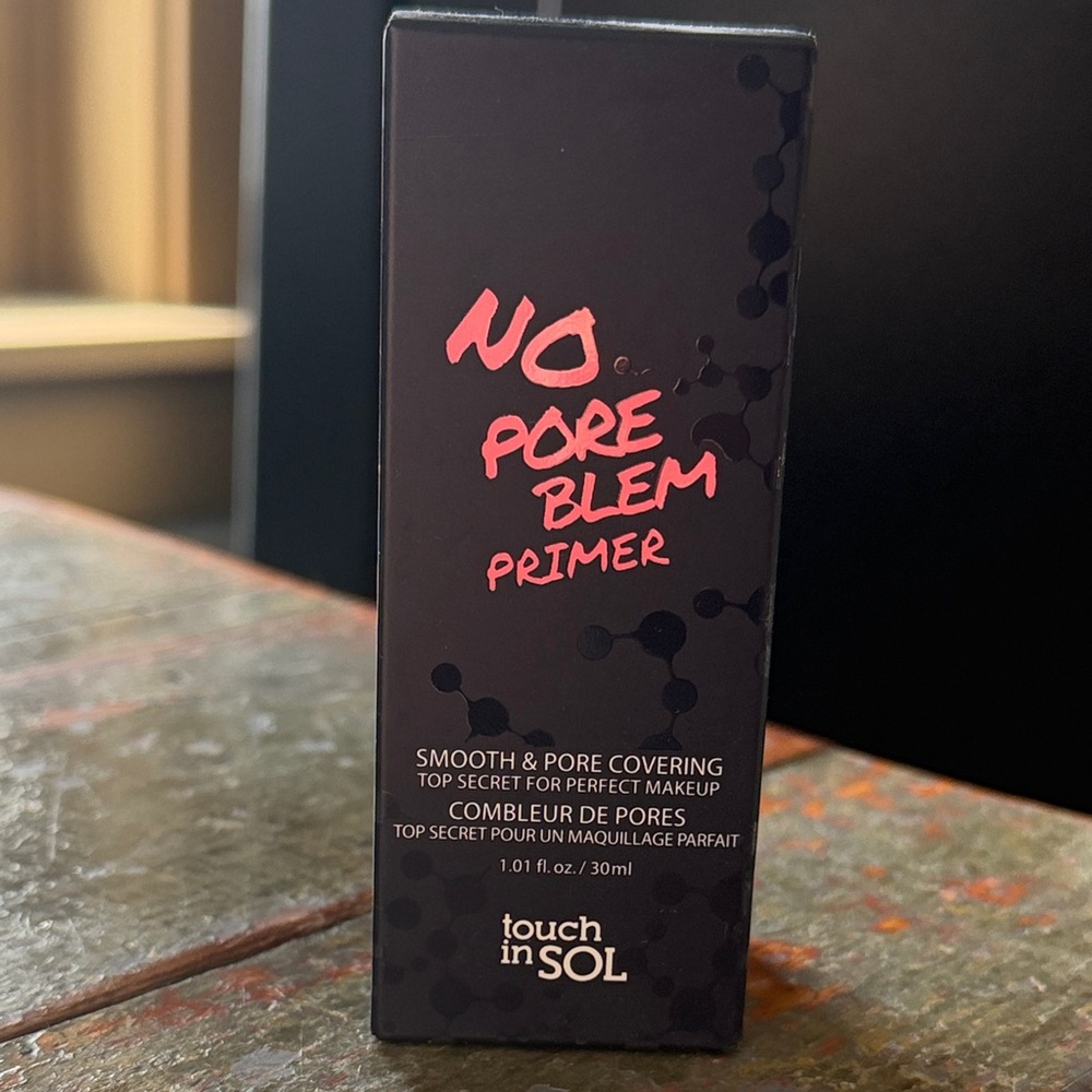 Touch in SOL No Pore Blem Primer NIB.